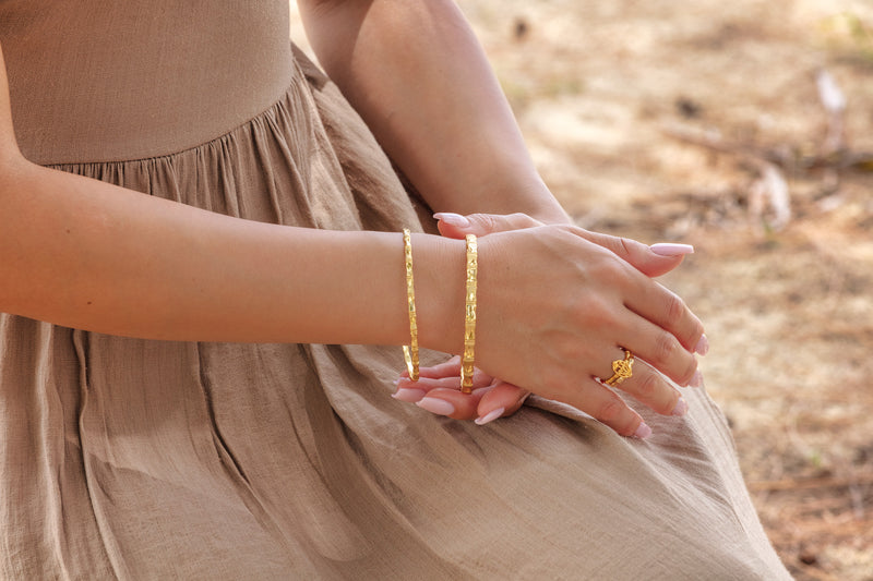 10K Yellow Gold Bamboo Leaf Bangle | 5MM